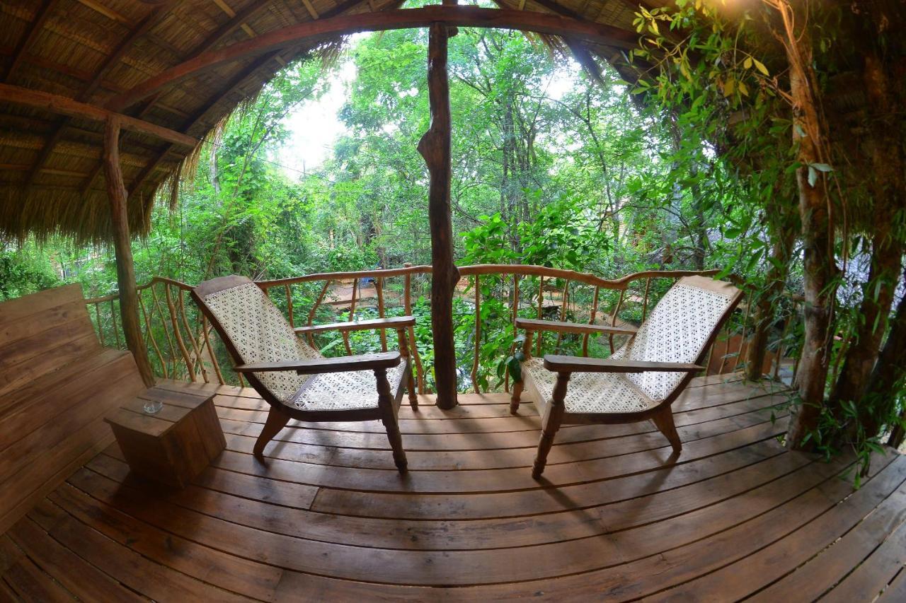 Habarana Tree House Mutu Village Ngoại thất bức ảnh