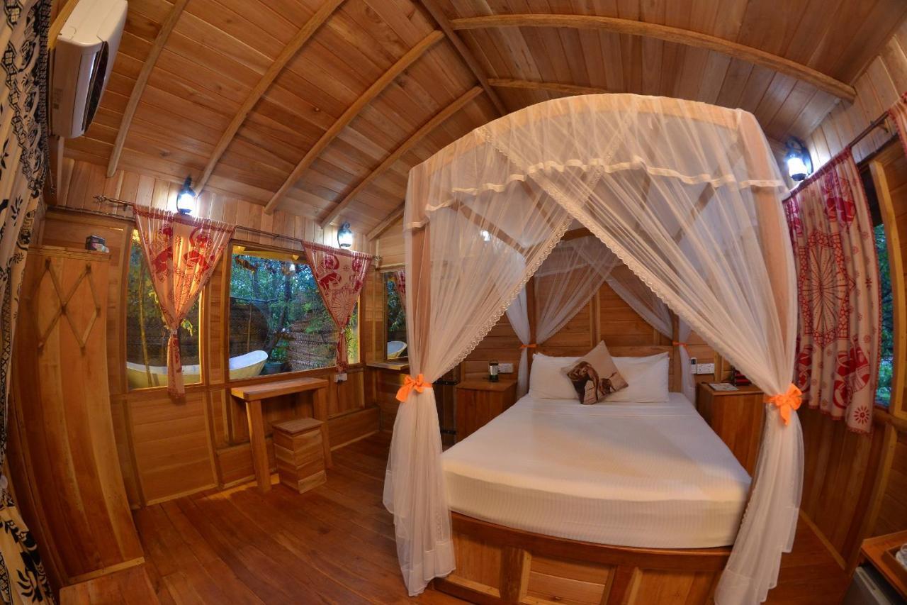 Habarana Tree House Mutu Village Ngoại thất bức ảnh